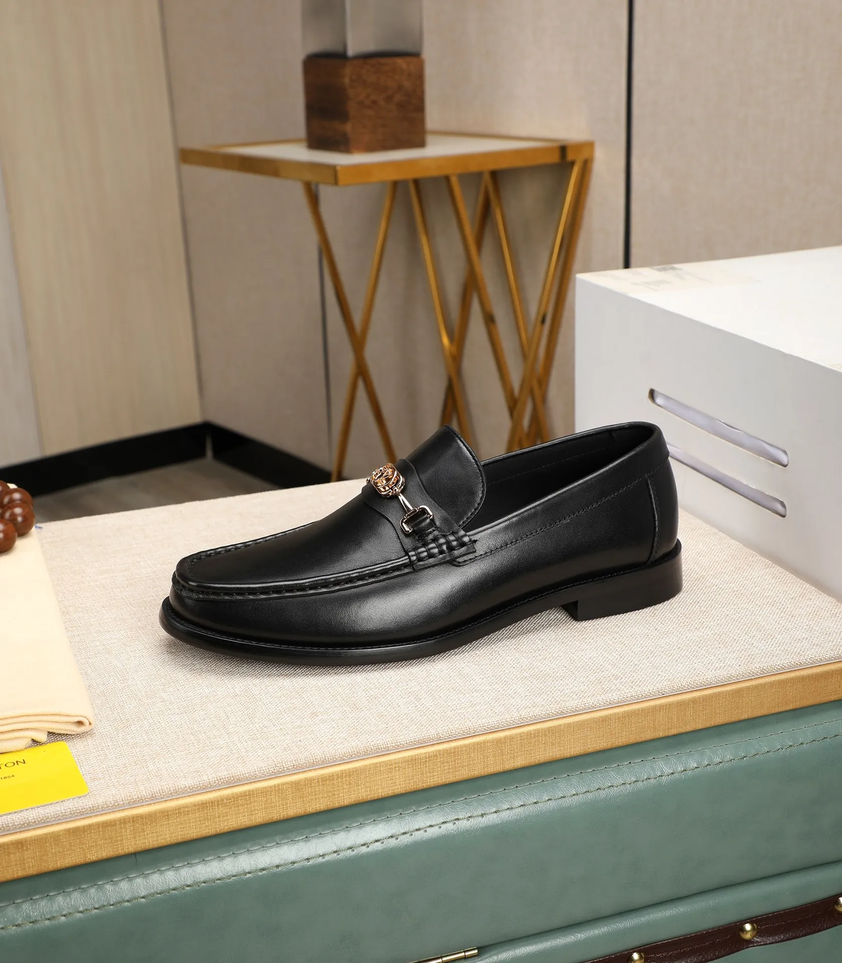 Men's shoes 💰580 📛📛Original (water-dyed cow lining) Gucci GUCCI official website formal shoes 🌀 Italian 🇮🇹 imported cowhide ➕ top imported water-dyed cowhide lining 💋 fine handmade original bottom, the real thing looks better when photographed in person Standard size 38-44